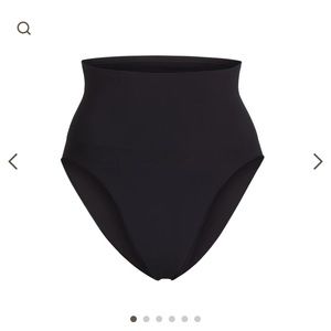 SKIMS UNDERWEAR BUNDLE